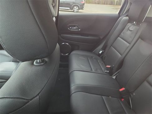 Used 2016 Honda HR-V EX-L image 10