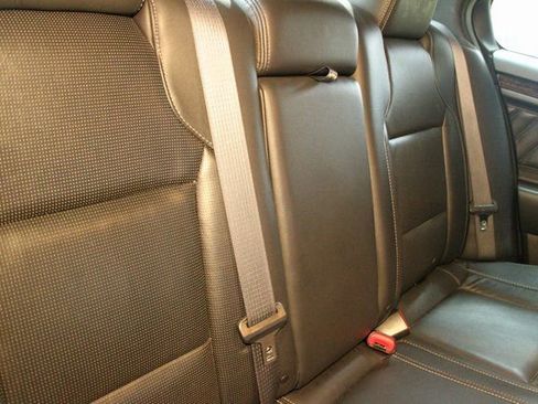 Used 2016 Ford Taurus Limited w/ Driver Assist Package image 11