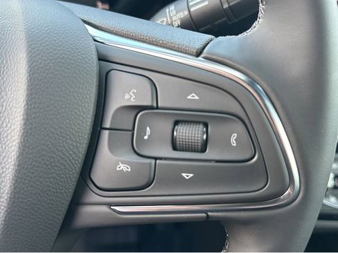 New 2026 Buick Envista Sport Touring image 28