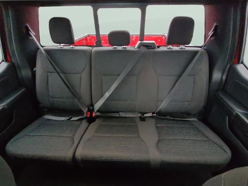 Used 2022 Ford F150 XLT w/ Equipment Group 302A High image 16