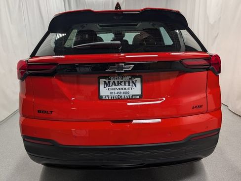 New 2027 Chevrolet Bolt RS w/ Technology Package FWD image 4