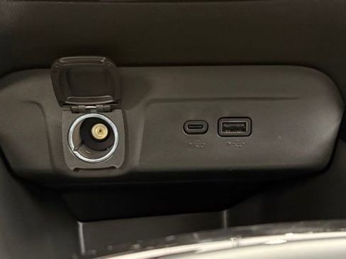 New 2026 Chevrolet Trax LT image 39