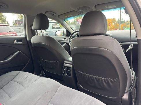 Used 2015 Kia Optima LX image 16