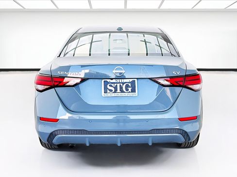 Used 2024 Nissan Sentra SV FWD image 5