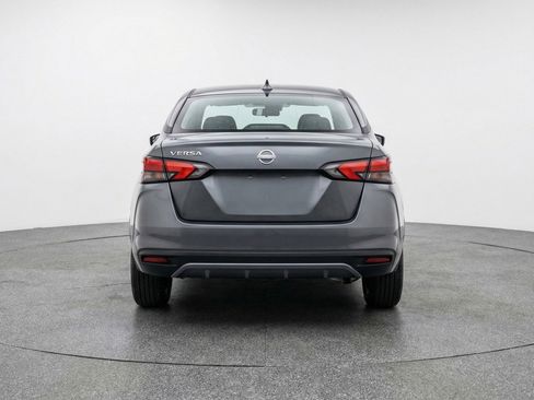 Used 2025 Nissan Versa SV image 7