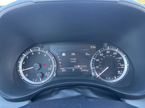 Used 2023 Toyota Highlander LE image 15