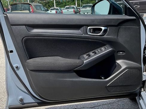 Used 2023 Honda Civic Sport image 19