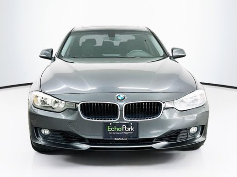 Used 2014 BMW 328i xDrive Sedan AWD/4WD image 2