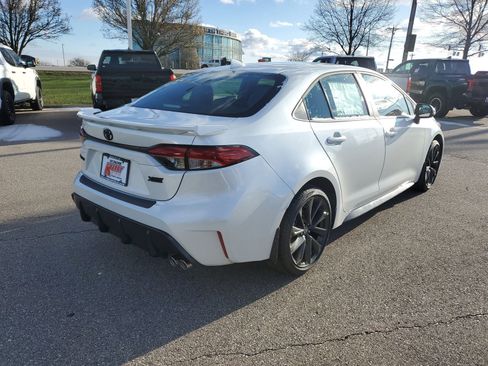 New 2026 Toyota Corolla XSE image 4
