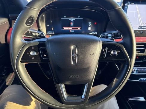 Used 2023 Lincoln Corsair Reserve w/ Rear Removable Package Tray image 18