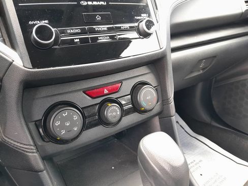 Used 2019 Subaru Impreza 2.0i AWD/4WD image 25