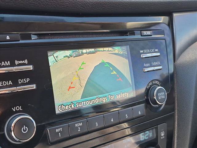 Used 2015 Nissan Rogue SV AWD/4WD image 18