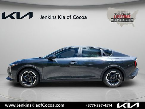 New 2026 Kia K4 EX FWD image 10