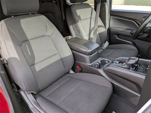 Used 2024 GMC Canyon Elevation w/ Convenience Package image 27