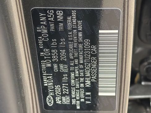 New 2026 Hyundai Elantra Sport FWD image 34