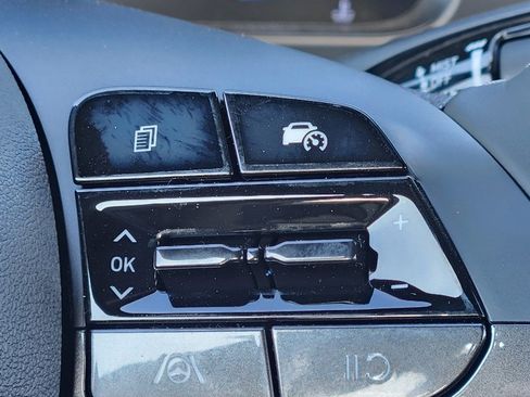 New 2025 Hyundai Elantra Sport image 13