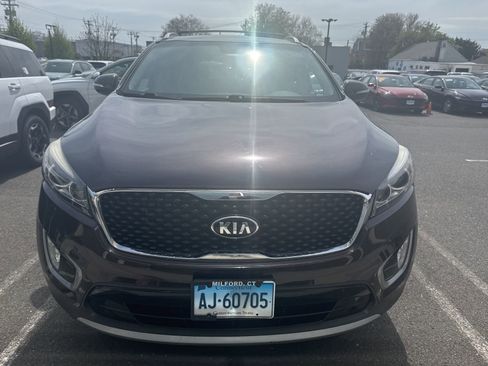 Used 2017 Kia Sorento EX AWD/4WD image 3