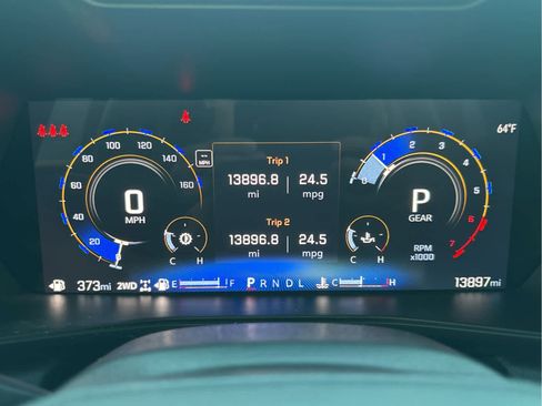 Used 2024 Chevrolet Colorado W/T w/ Advanced Trailering Package image 28