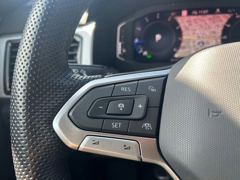 Certified 2023 Volkswagen Atlas Cross Sport SEL R-Line AWD/4WD image 20