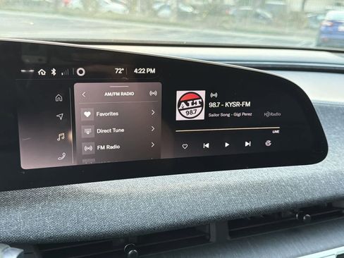 Used 2024 Lucid Air Pure image 18