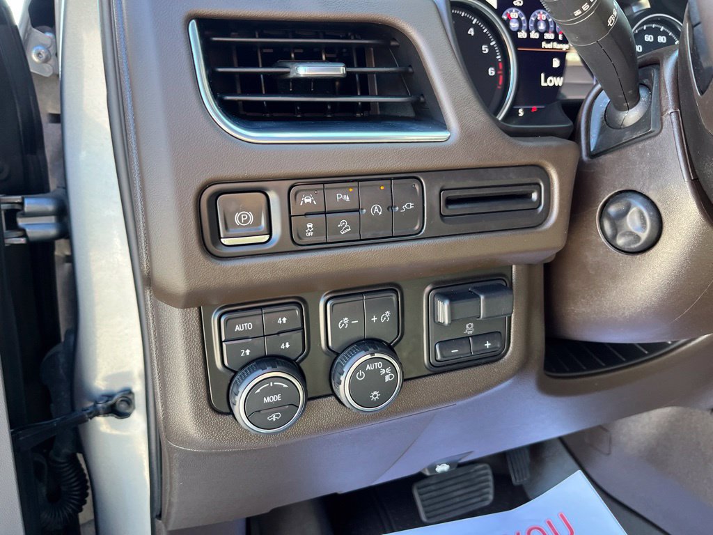 Used 2021 Chevrolet Tahoe Z71 w/ Z71 Off-Road Package AWD/4WD image 7
