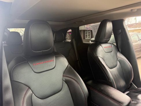 Used 2014 Jeep Cherokee Trailhawk image 52