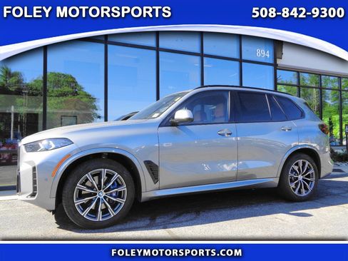 Used 2024 BMW X5 xDrive40i w/ M Sport Package AWD/4WD image 1