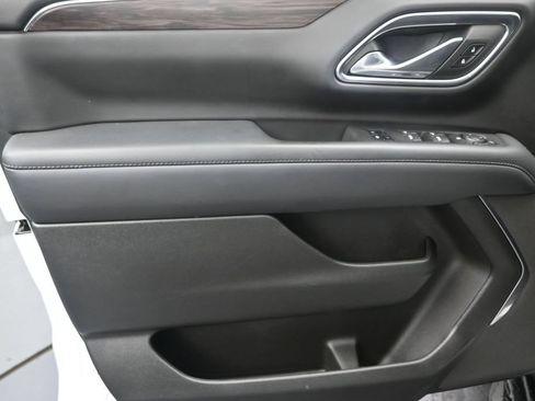 Used 2023 Chevrolet Tahoe LT RWD image 11
