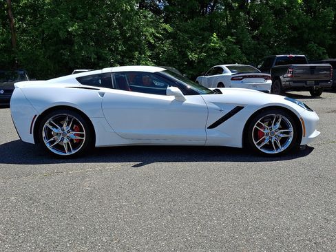 Used 2019 Chevrolet Corvette Stingray Coupe w/ 2LT Preferred Equipment Group RWD image 6