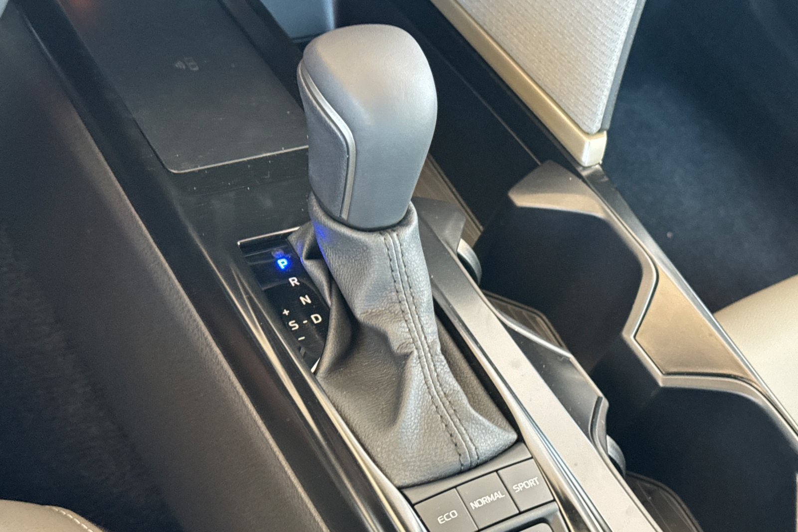 New 2026 Toyota Camry SE FWD image 23