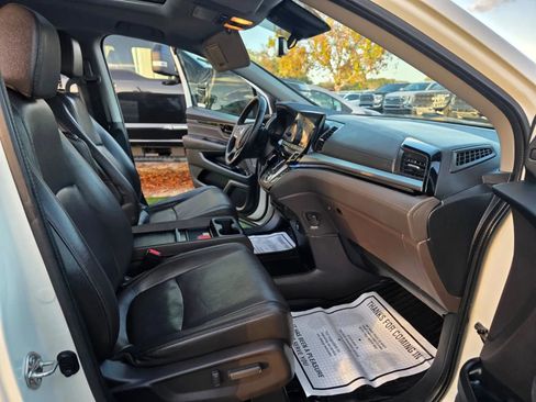Used 2018 Honda Odyssey Elite image 16