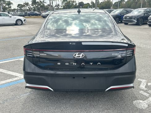 New 2026 Hyundai Sonata SE FWD image 6