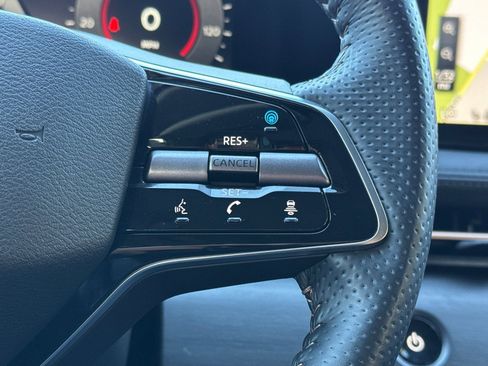 Certified 2023 Nissan Ariya FWD image 29