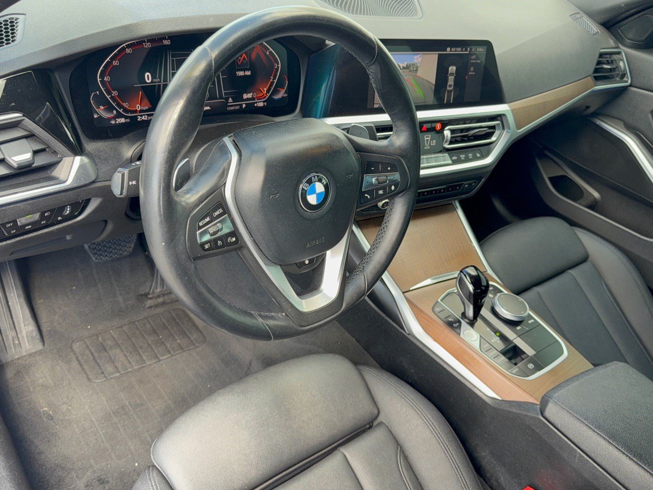 Used 2020 BMW 330i xDrive Sedan w/ Convenience Package AWD/4WD image 4