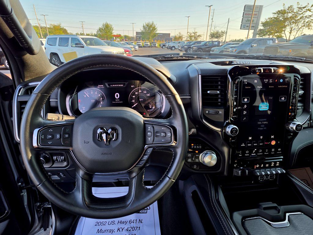 Used 2024 RAM 1500 Limited AWD/4WD image 16