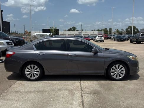 Used 2015 Honda Accord EX-L image 10