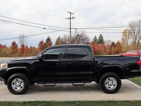Used 2023 Toyota Tacoma SR image 23