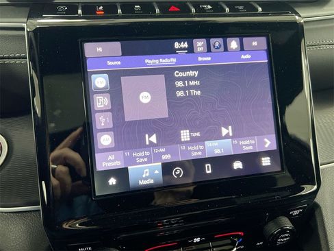 New 2025 Jeep Grand Cherokee Laredo X image 13