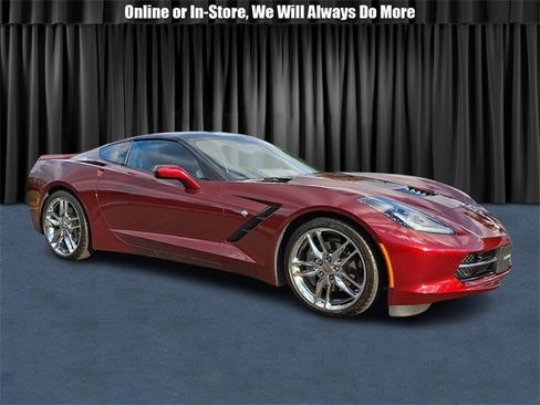 Used 2019 Chevrolet Corvette Stingray Coupe w/ 2LT Preferred Equipment Group image 1