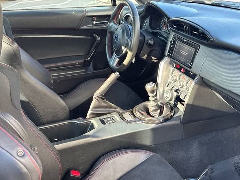 Used 2015 Subaru BRZ Limited RWD image 11