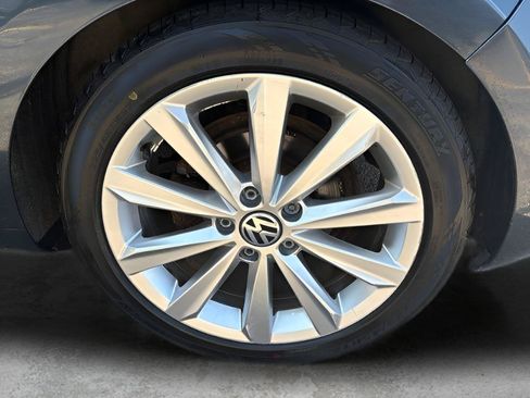 Used 2013 Volkswagen Golf TDI FWD image 23