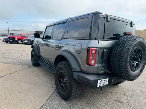 Used 2025 Ford Bronco Badlands AWD/4WD image 6