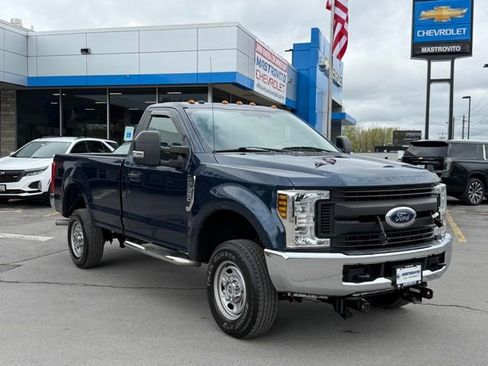 Used 2019 Ford F250 XL w/ XL Value Package AWD/4WD image 2