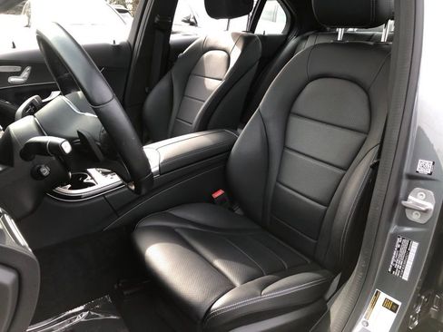 Used 2021 Mercedes-Benz C 300 4MATIC Sedan w/ Premium Package image 24