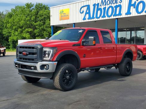 Used 2011 Ford F250 Lariat w/ Lariat Ultimate Pkg AWD/4WD image 2