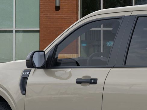 New 2025 Ford Maverick XLT w/ XLT Luxury Package image 21