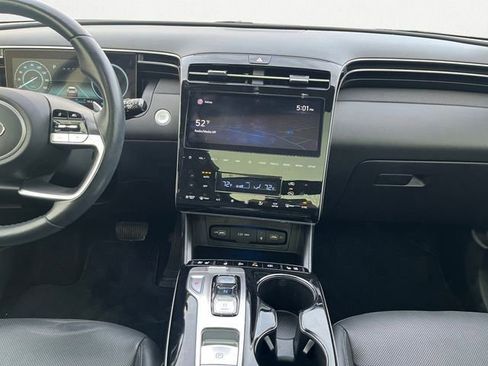 Used 2022 Hyundai Tucson Limited image 12