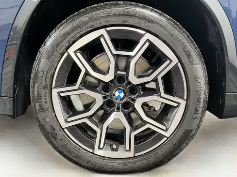 Used 2026 BMW X1 xDrive28i w/ Technology Package AWD/4WD image 30