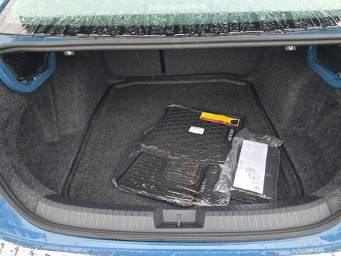 New 2026 Volkswagen Jetta SE image 16