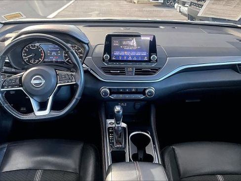 Certified 2023 Nissan Altima 2.5 SR image 14